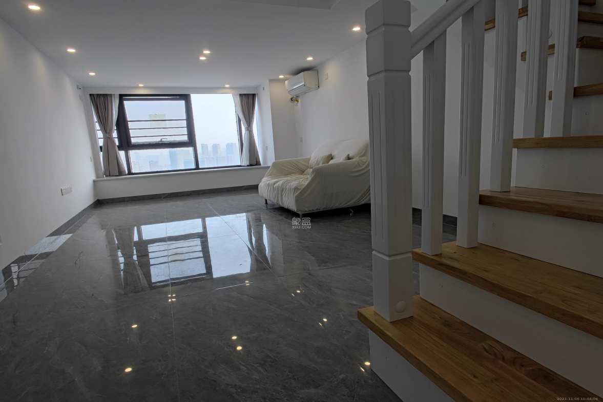 建发央玺(建发泱玺雅苑) 1室1厅1卫 3200.0元/月 建发央玺(建发泱玺雅苑) 1室1厅1卫 3200.0元/月室内图