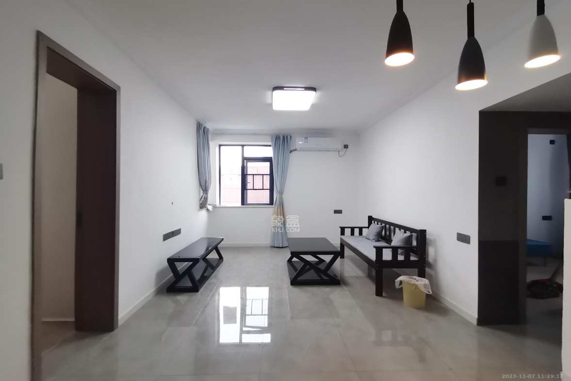 马王堆乡友谊村 3室2厅1卫 2500.0元/月 马王堆乡友谊村 3室2厅1卫 2500.0元/月室内图