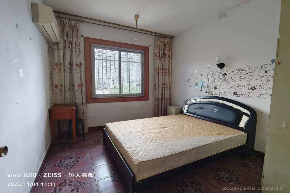 芦淞老教育局  3室2厅1卫   700.00元/月室内图