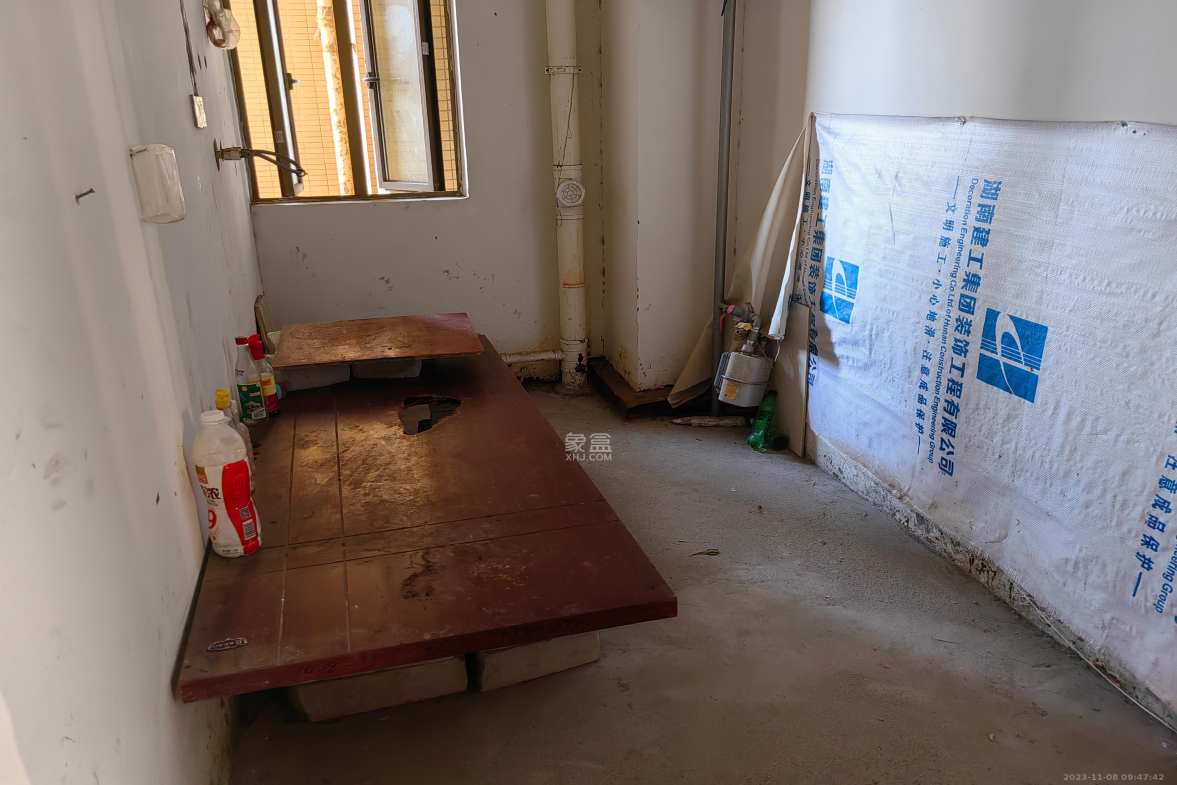 江山帝景雅典  3室2厅2卫    2000.0元/月 江山帝景雅典  3室2厅2卫    2000.0元/月室内图