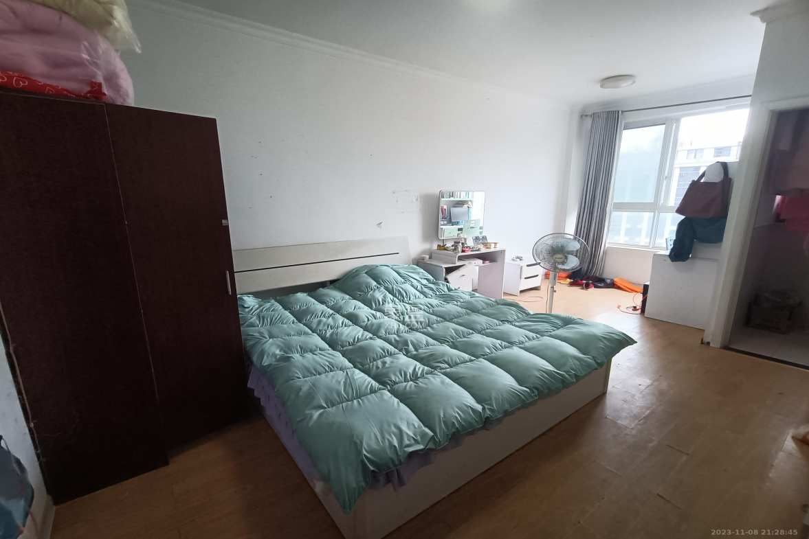 月亮湾草莓街区一、二期 1室1厅1卫 1300.0元/月 月亮湾草莓街区一、二期 1室1厅1卫 1300.0元/月室内图