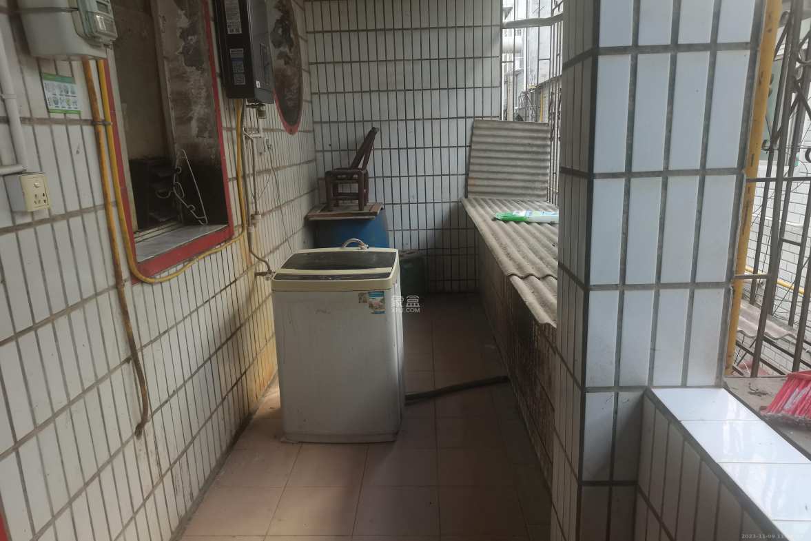 网船班小区  2室2厅1卫   1500.00元/月室内图