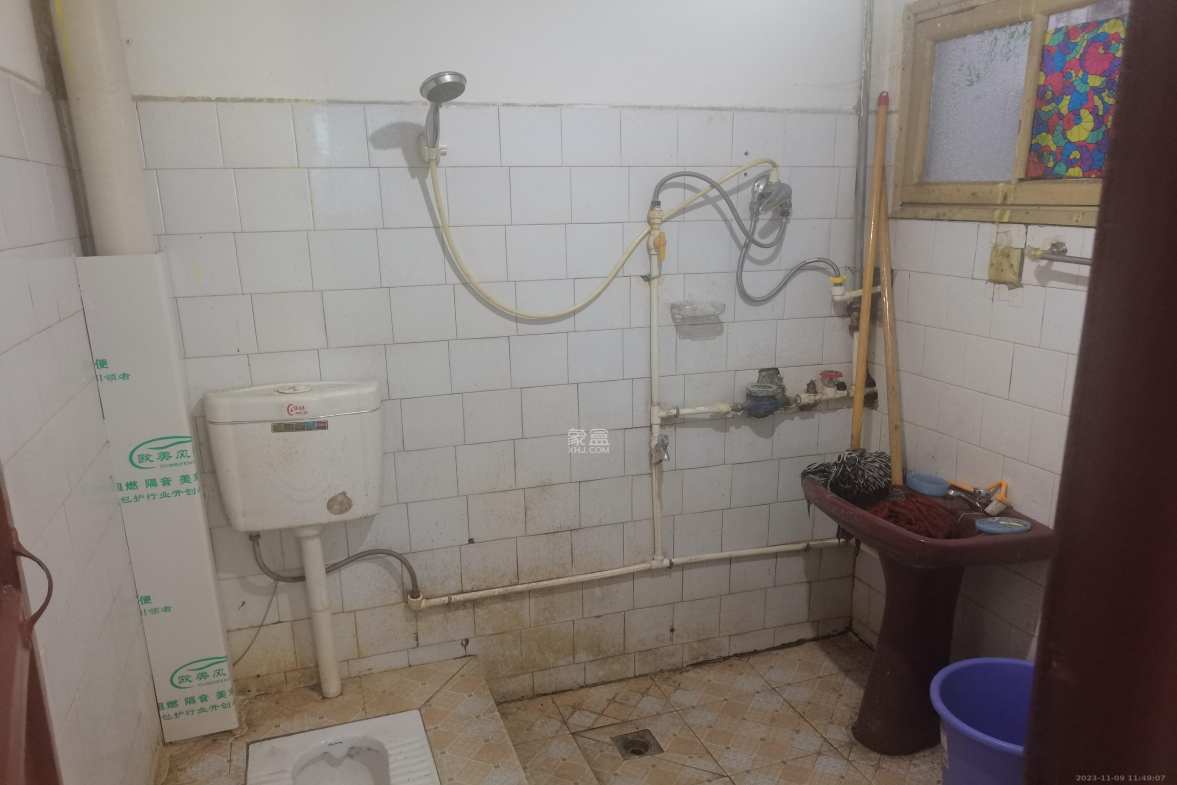 网船班小区  2室2厅1卫   1500.00元/月室内图