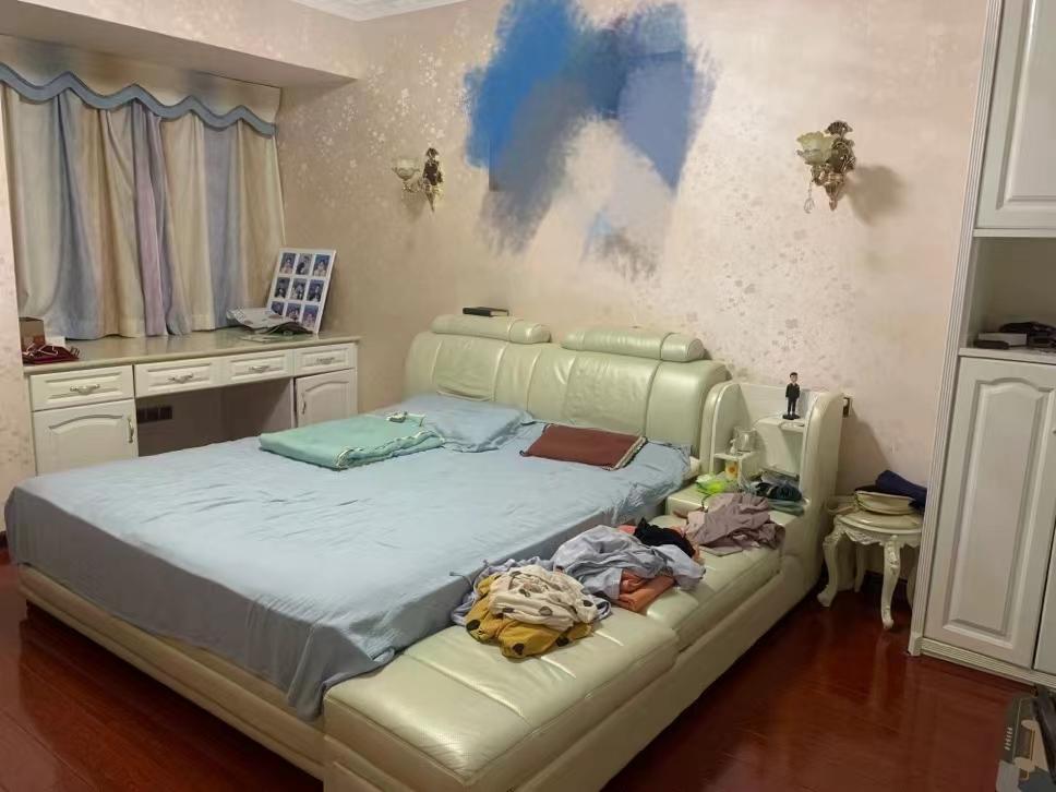 金益紫檀 3室2厅2卫 2300.0元/月 金益紫檀 3室2厅2卫 2300.0元/月室内图