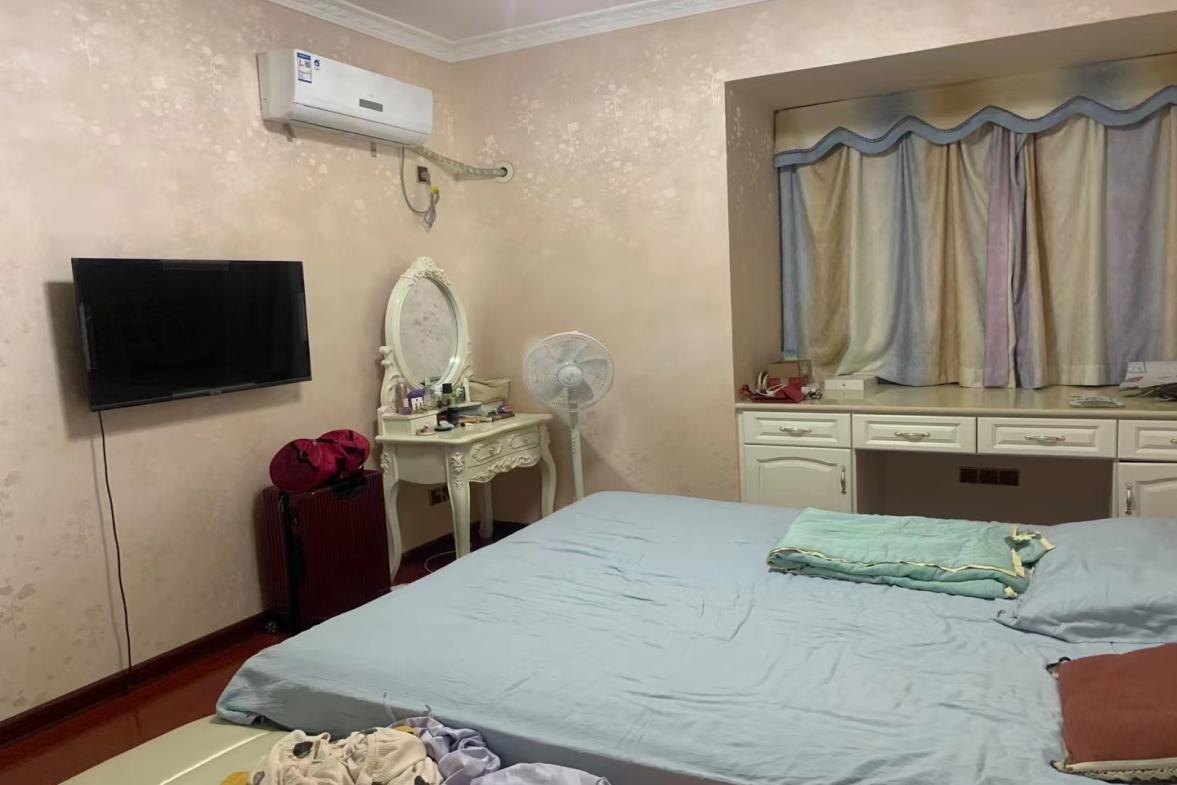 金益紫檀 3室2厅2卫 2300.0元/月 金益紫檀 3室2厅2卫 2300.0元/月室内图