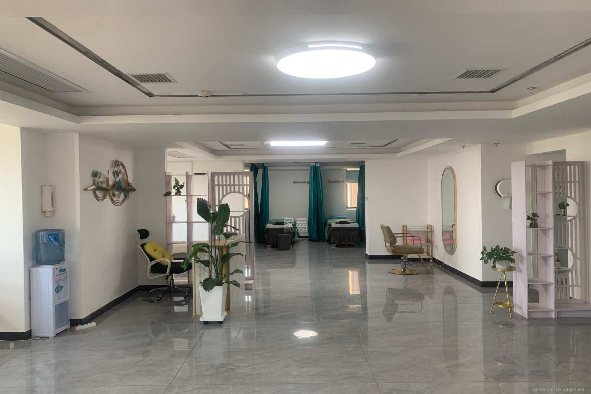 未来漫城  2室2厅1卫    5000.0元/月 未来漫城  2室2厅1卫    5000.0元/月室内图