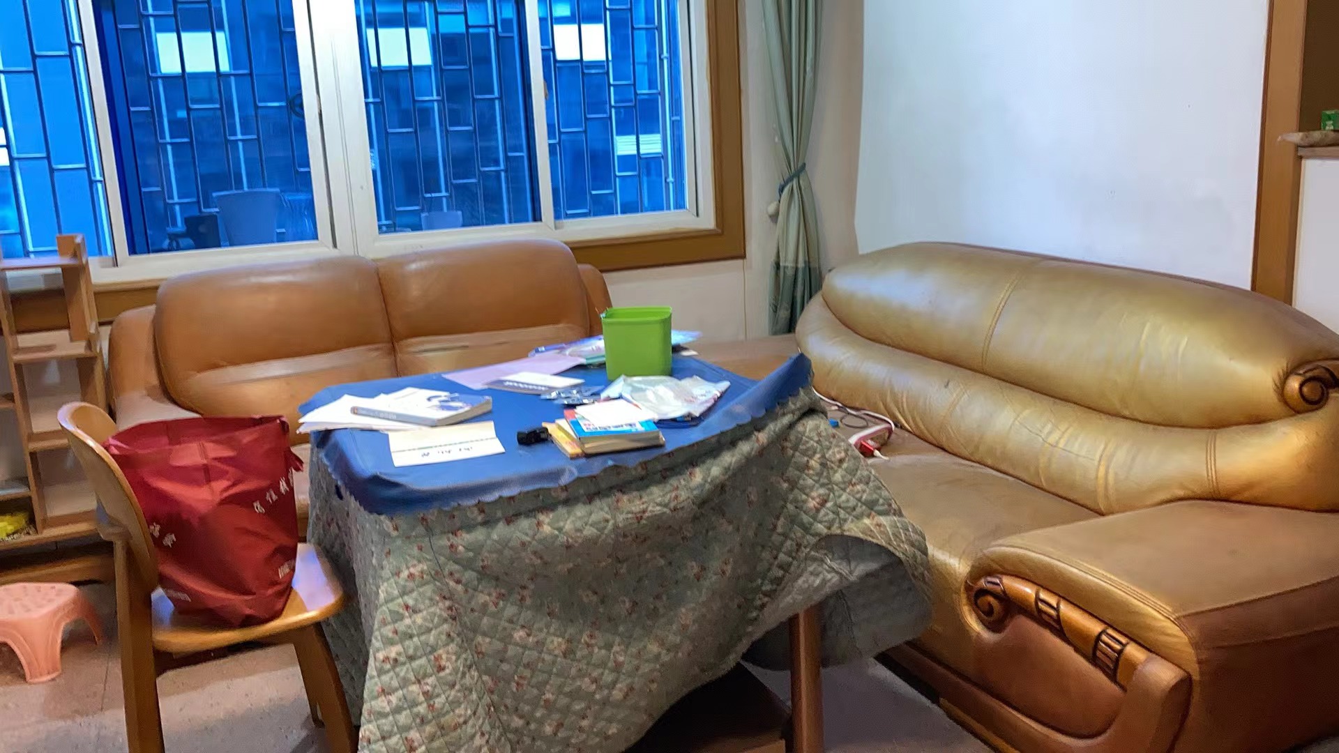 娄底市公安局老家属院  3室2厅1卫    68.8万