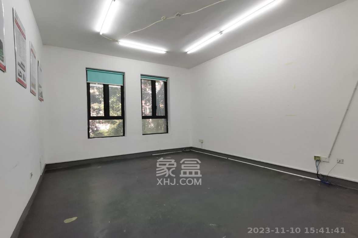 中隆国际御玺 5室2厅1卫 4000.0元/月 中隆国际御玺 5室2厅1卫 4000.0元/月室内图