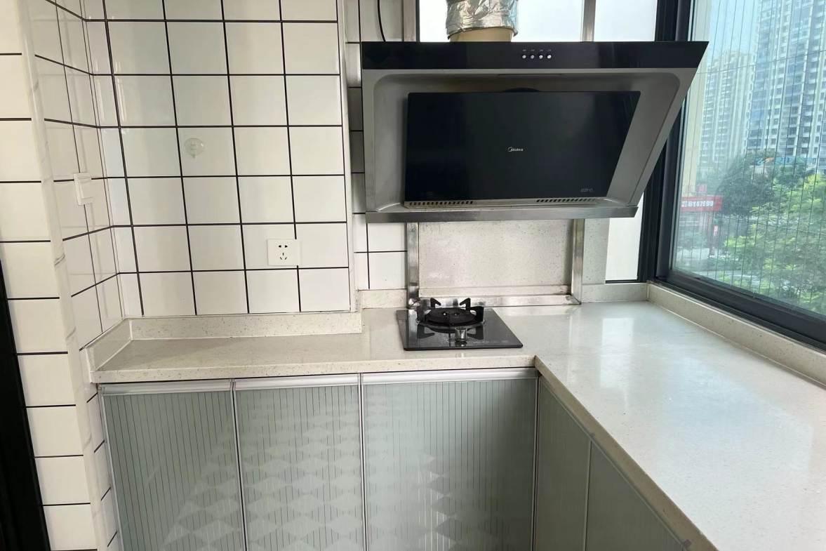 金河湾1881  1室1厅1卫   1400.00元/月室内图