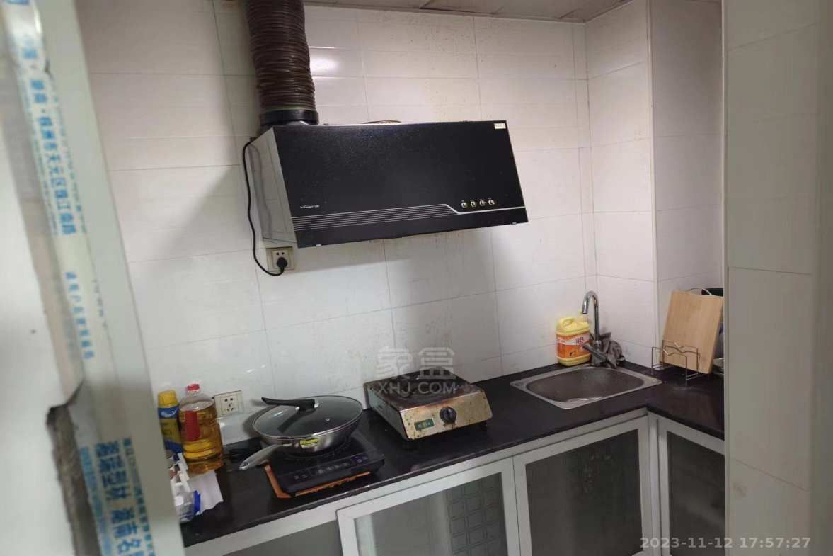 胜马可  1室1厅1卫    900.0元/月室内图