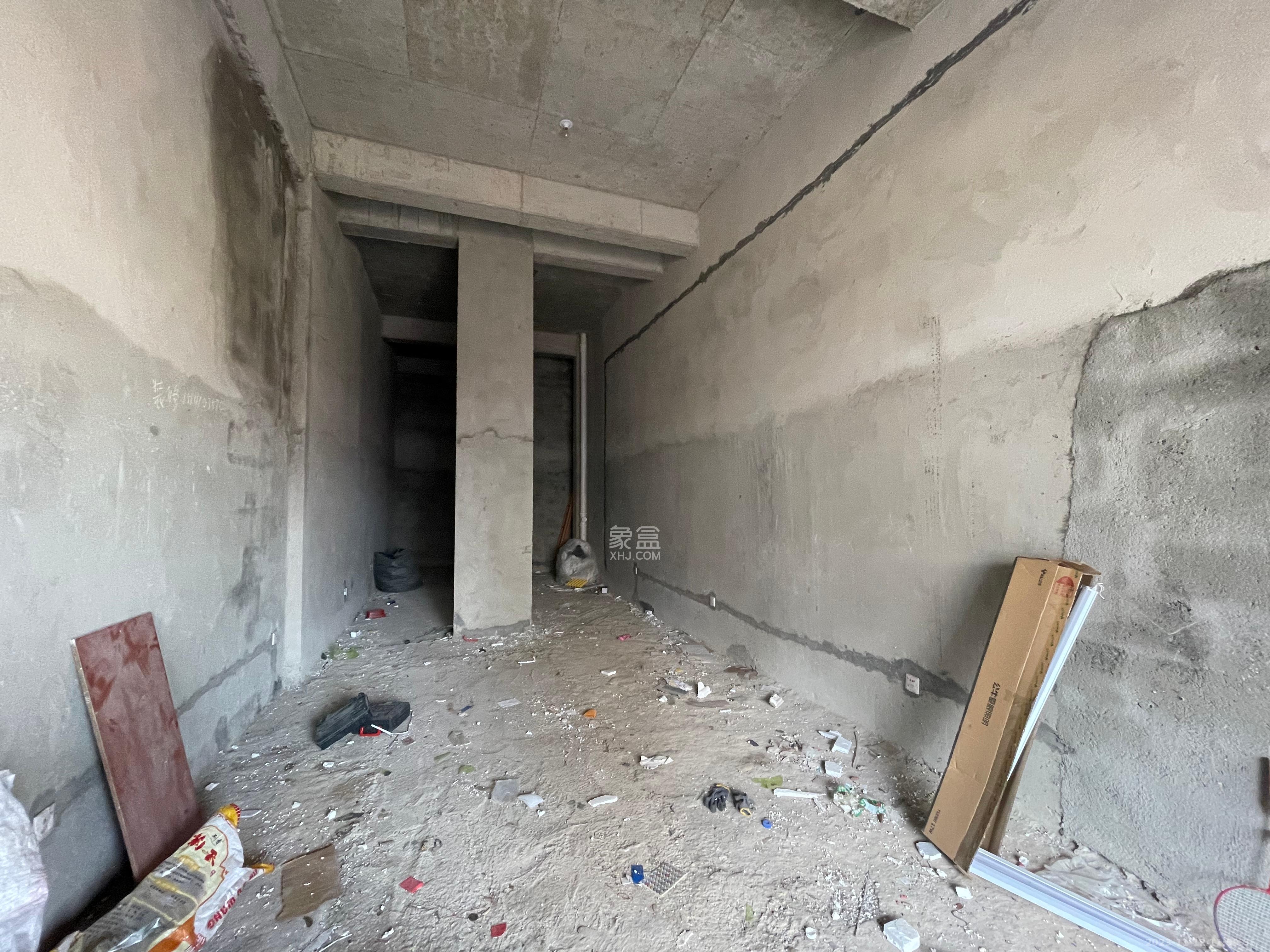 恒大名都   55.0㎡      900.0元/月室内图