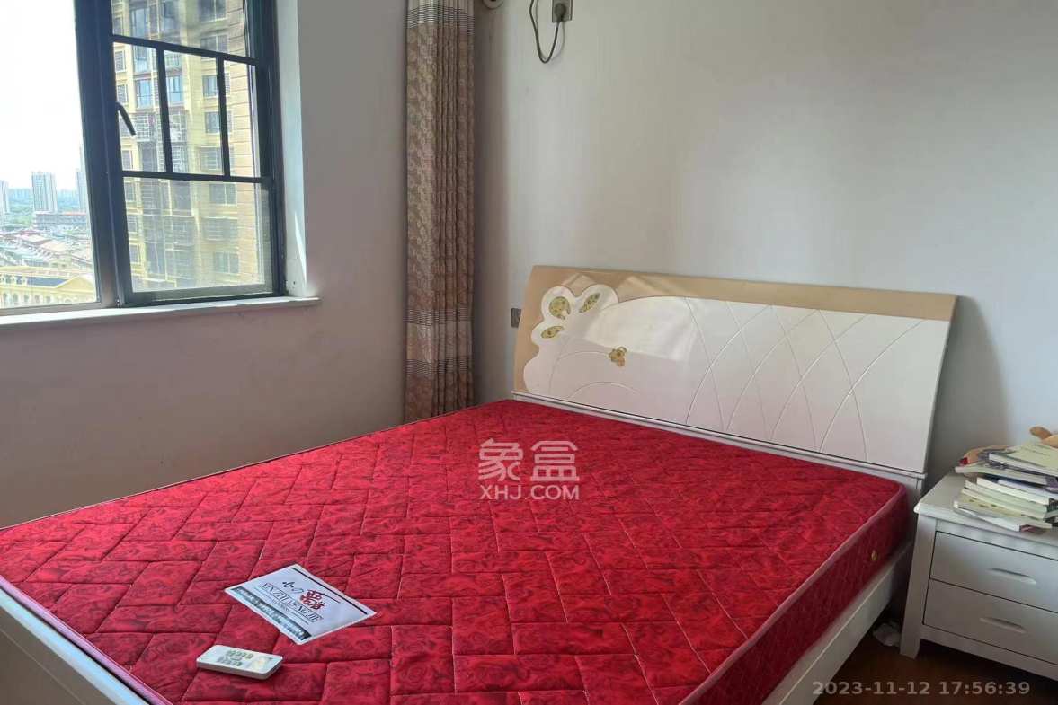 盛地春天里 3室2厅1卫 1700.0元/月 盛地春天里 3室2厅1卫 1700.0元/月室内图