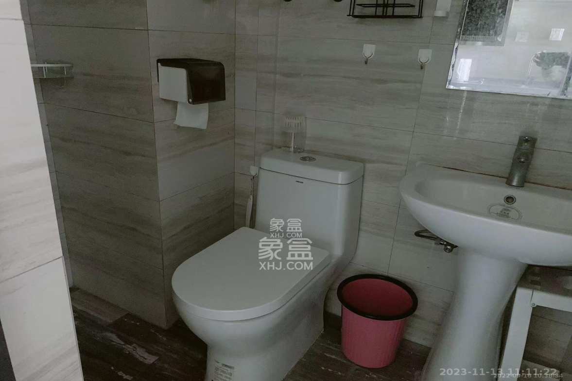 拿铁空间  1室1厅1卫   1400.00元/月小区图
