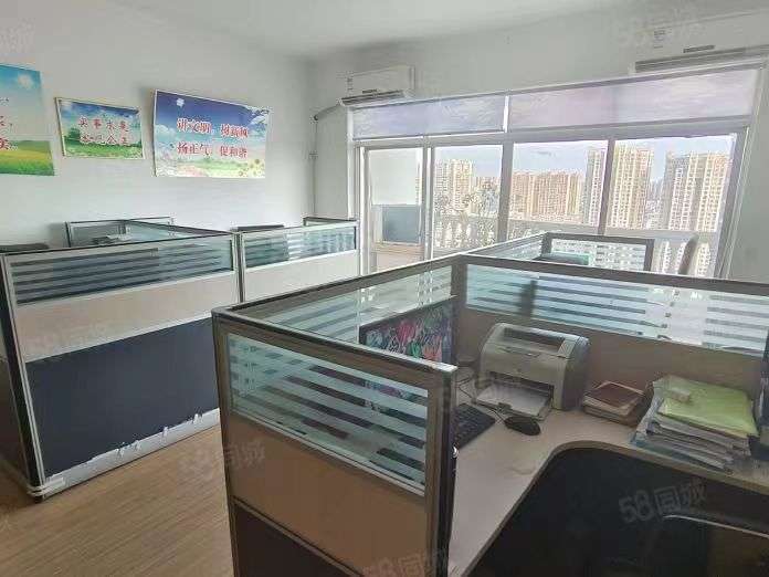 华泽钱江苑 4室2厅2卫 2800.0元/月 华泽钱江苑 4室2厅2卫 2800.0元/月室内图