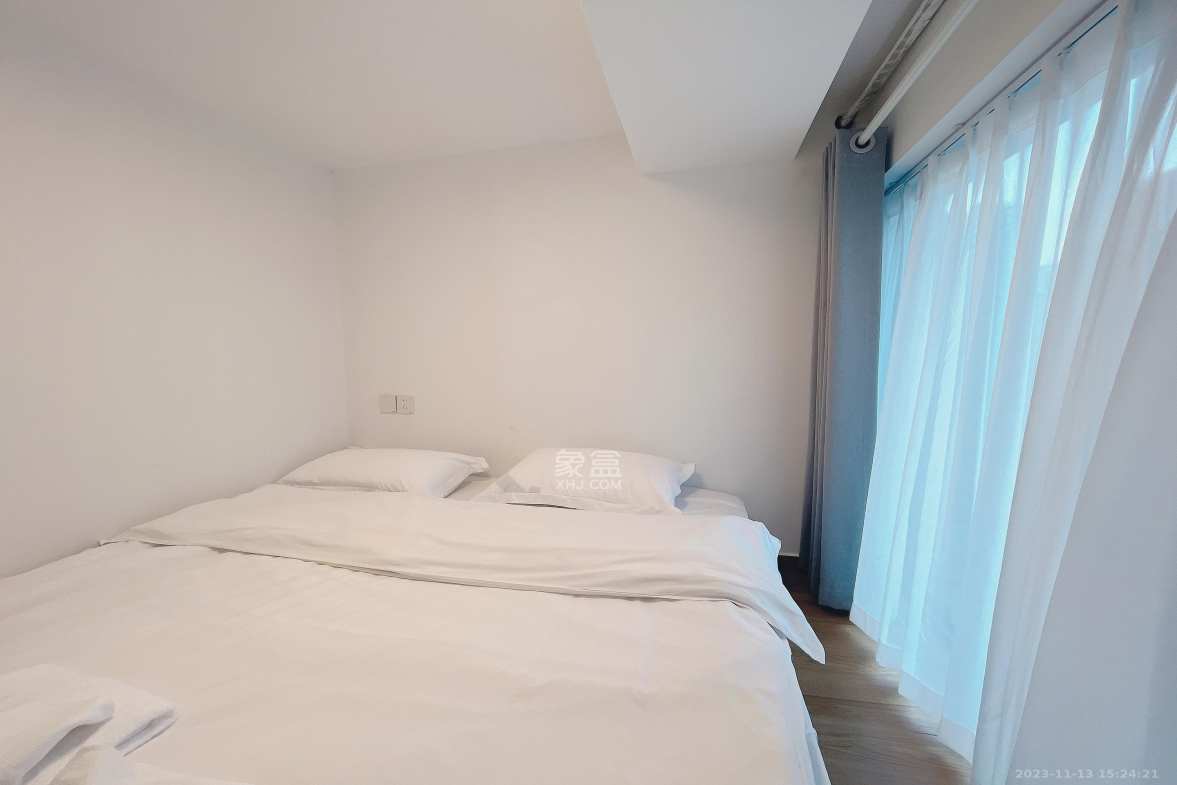 卓越中寰  2室1厅1卫    2800.0元/月 卓越中寰  2室1厅1卫    2800.0元/月室内图