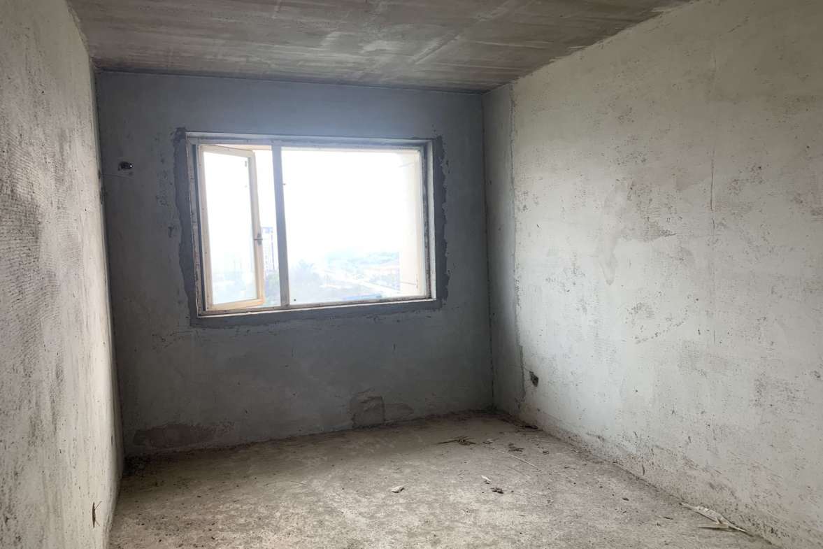 悦江山  4室2厅2卫    80.0万室内图1