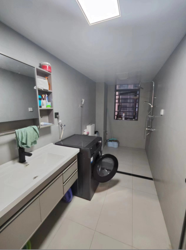 融冠乐城  4室2厅2卫    97.8万