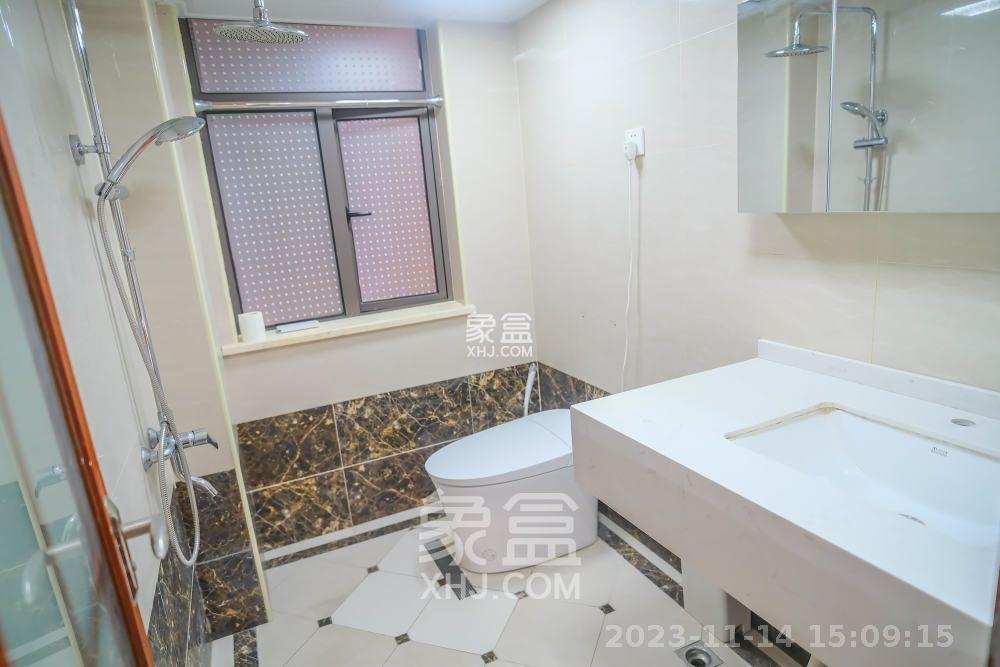 好望谷  2室2厅1卫    1800.0元/月室内图