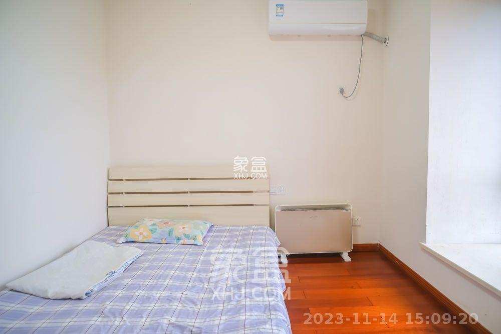好望谷  2室2厅1卫    1800.0元/月室内图