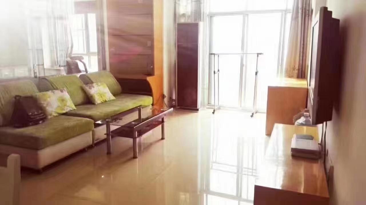 星海名都  2室1厅1卫    1200.0元/月室内图