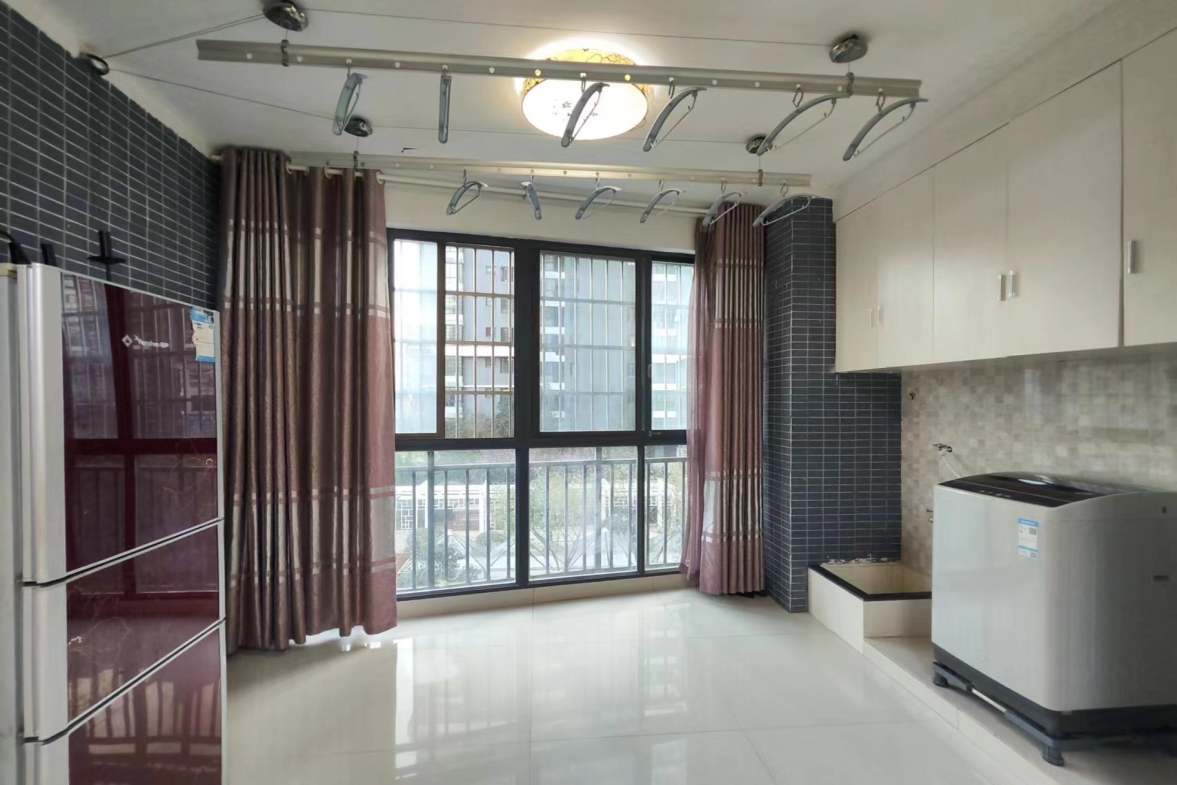 福隆巴陵尚都 2室1厅1卫 2000.0元/月 福隆巴陵尚都 2室1厅1卫 2000.0元/月室内图