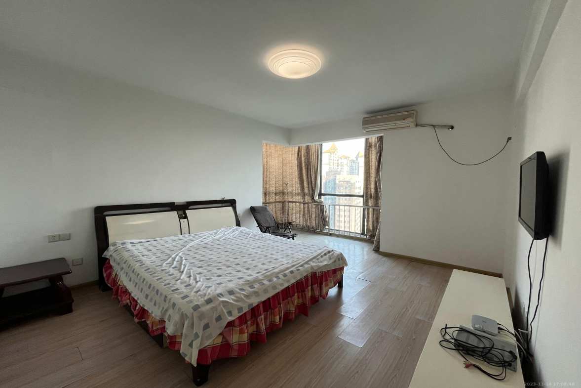 山水国际  3室2厅2卫    1680.0元/月室内图