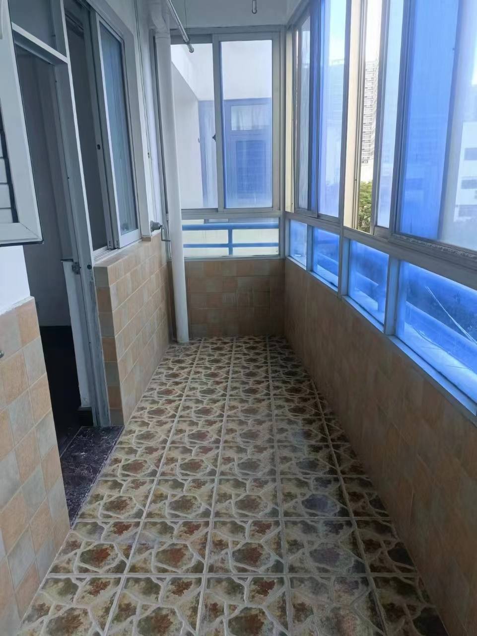 兆南龙都  3室2厅2卫   125.00万室内图