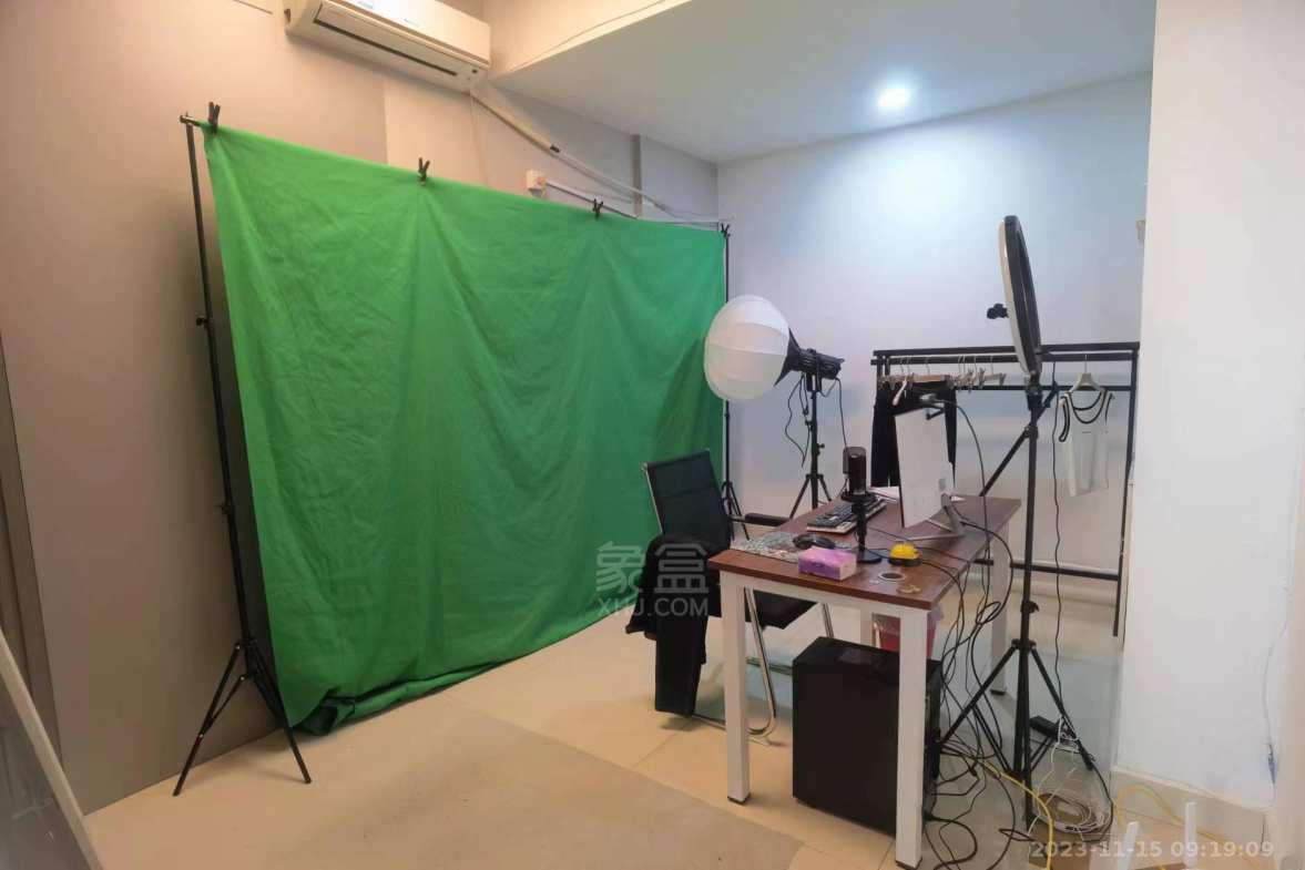 时尚新天地(平和堂) 1室1厅1卫 1300.0元/月 时尚新天地(平和堂) 1室1厅1卫 1300.0元/月室内图