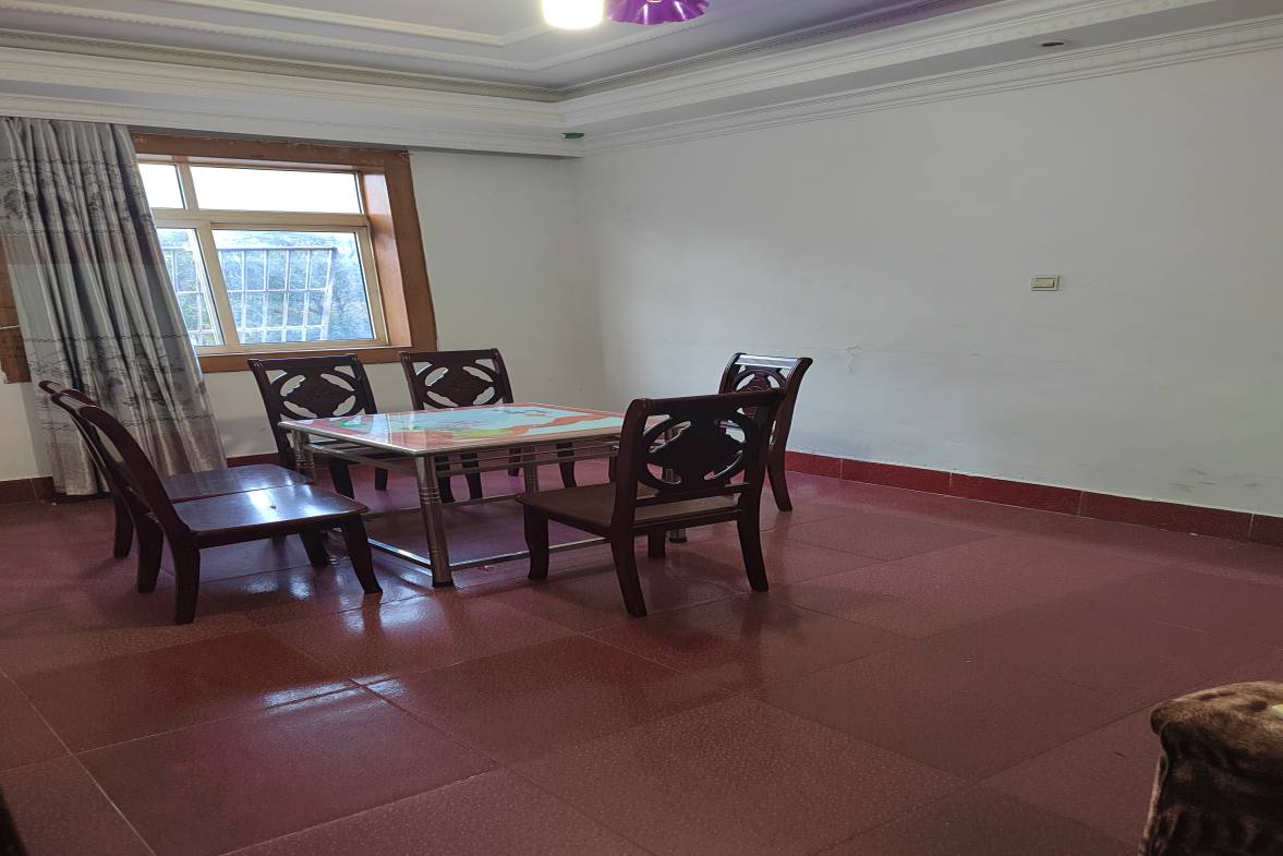 工业总公司家属院(贤童街  3室1厅1卫    1500.0元/月室内图