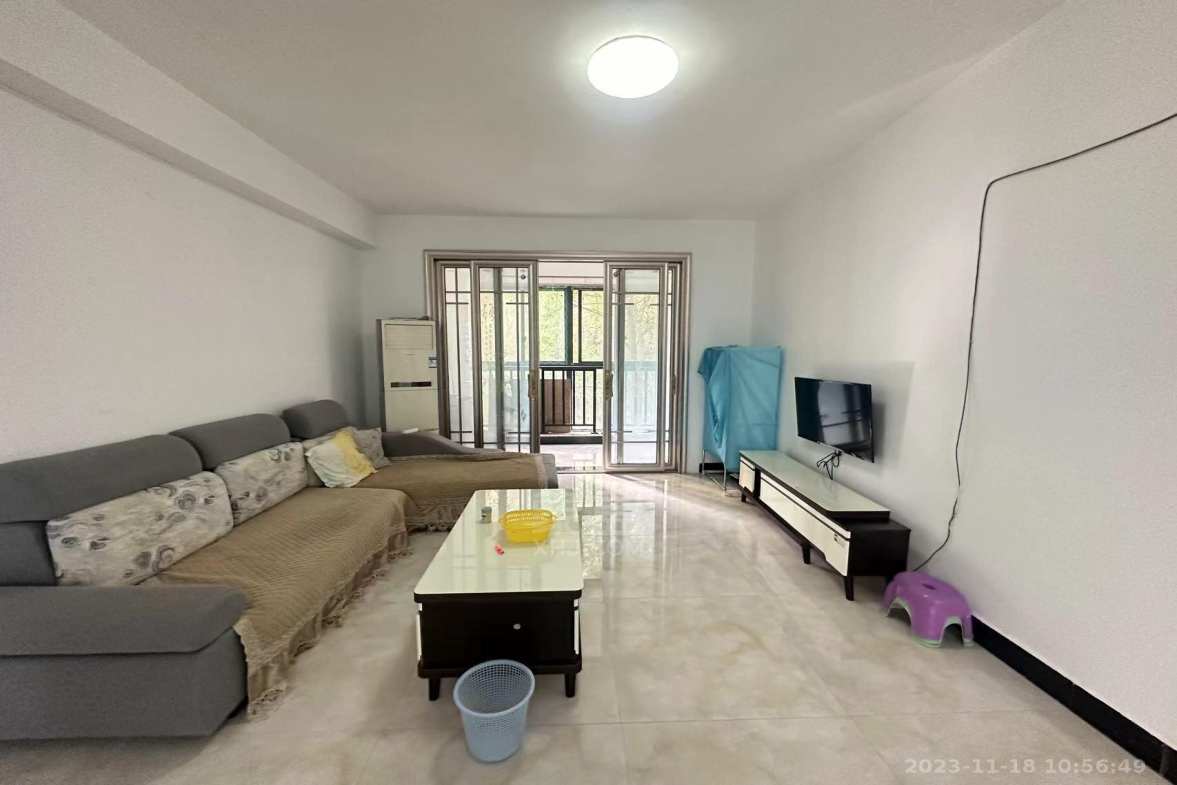 泰山公馆  2室1厅1卫    1700.0元/月室内图