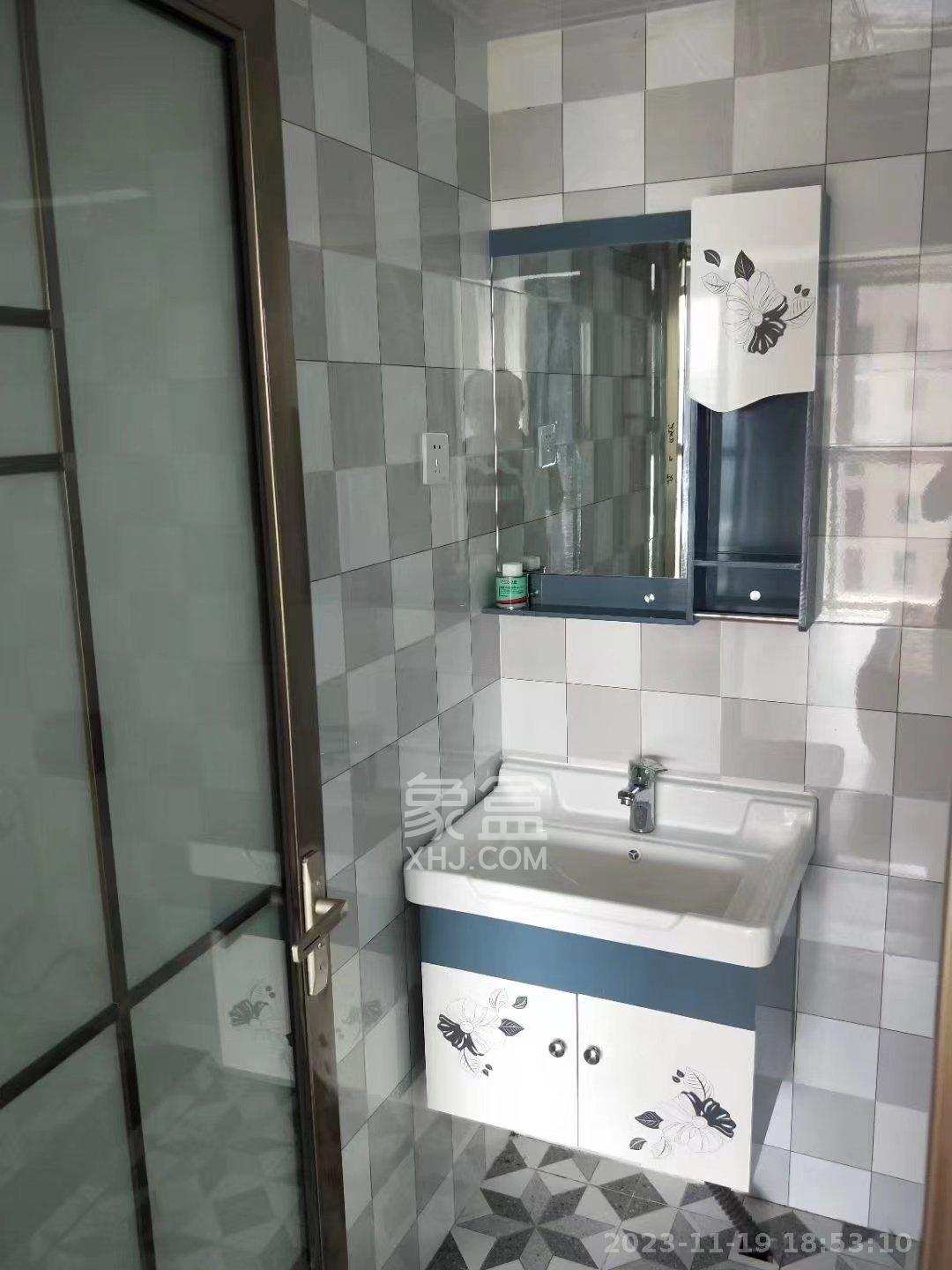 颐和佳园  3室2厅2卫    2800.0元/月 颐和佳园  3室2厅2卫    2800.0元/月室内图