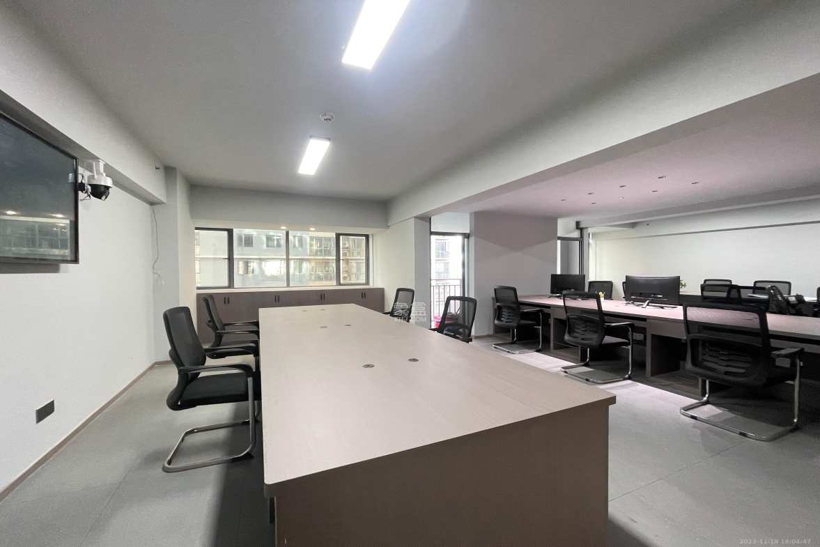 湘域中央 1室1厅1卫 16000.0元/月 湘域中央 1室1厅1卫 16000.0元/月室内图