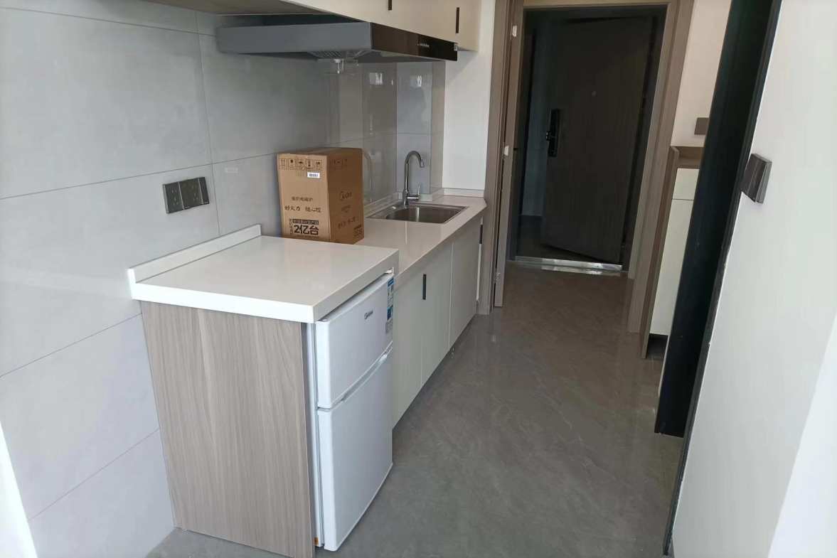 俊景万和城  3室2厅2卫    3500.0元/月室内图1