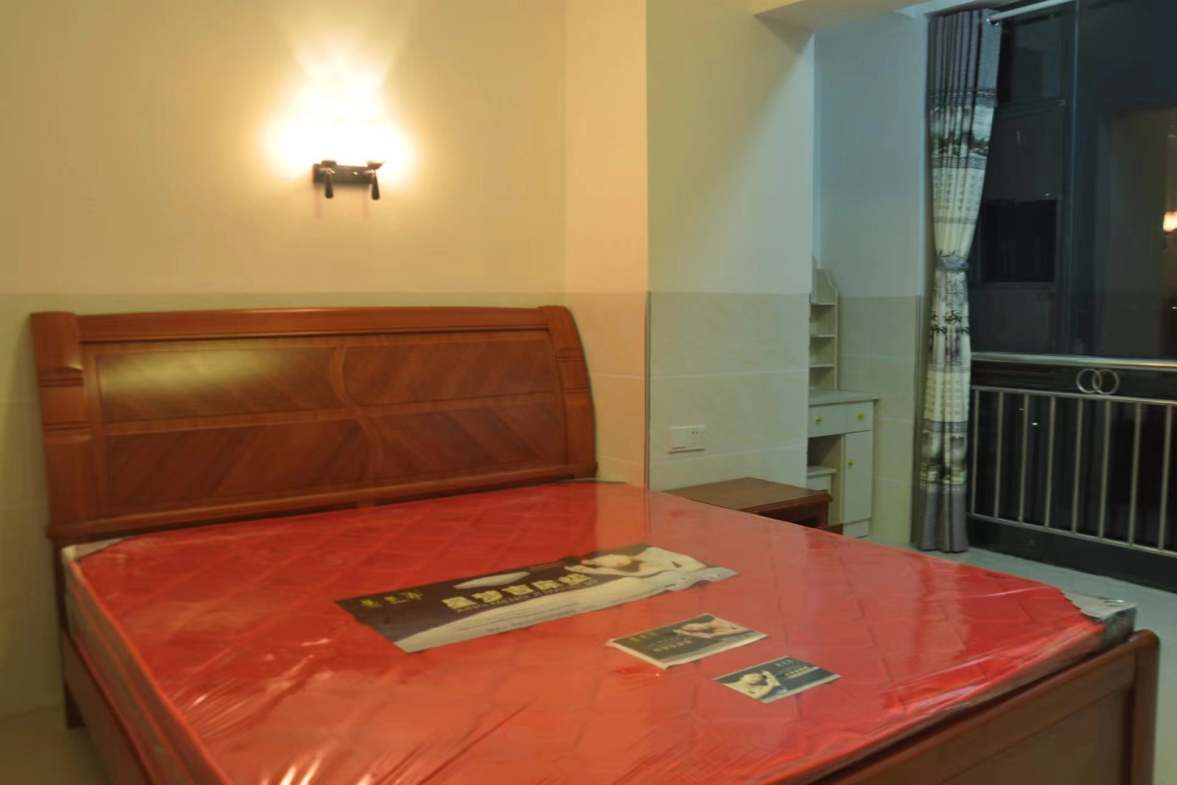 吉泰领寓  1室1厅1卫    1150.0元/月室内图