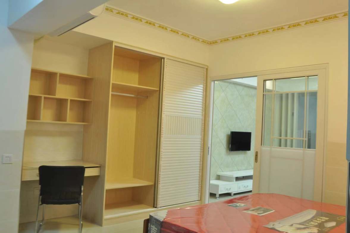 吉泰领寓  1室1厅1卫    1150.0元/月室内图1