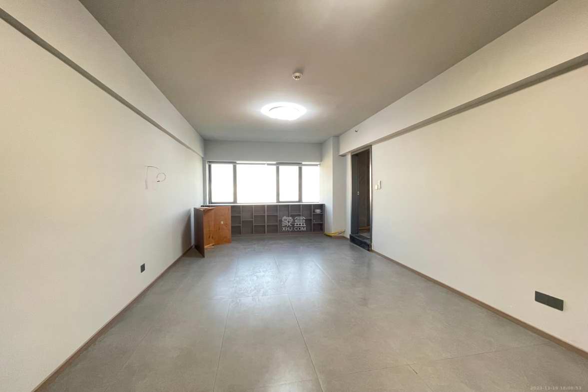 湘域中央 1室1厅1卫 16000.0元/月 湘域中央 1室1厅1卫 16000.0元/月室内图