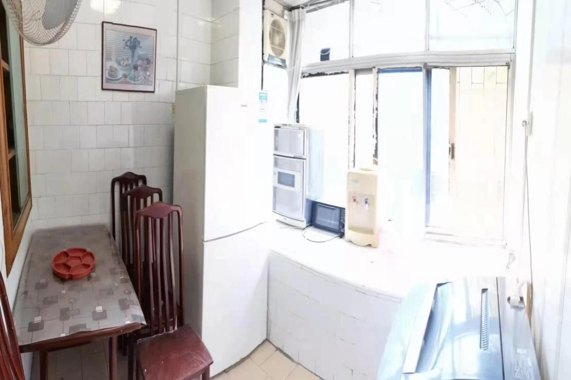 市人大政协机关大院住宅区（老市委）  0室0厅0卫    1200.0元/月室内图1