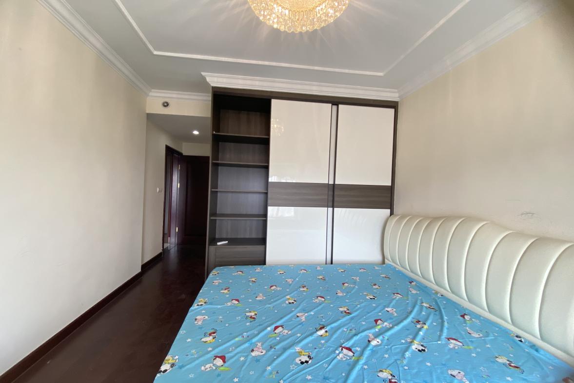 恒大绿洲 3室2厅2卫 1600.0元/月 恒大绿洲 3室2厅2卫 1600.0元/月室内图