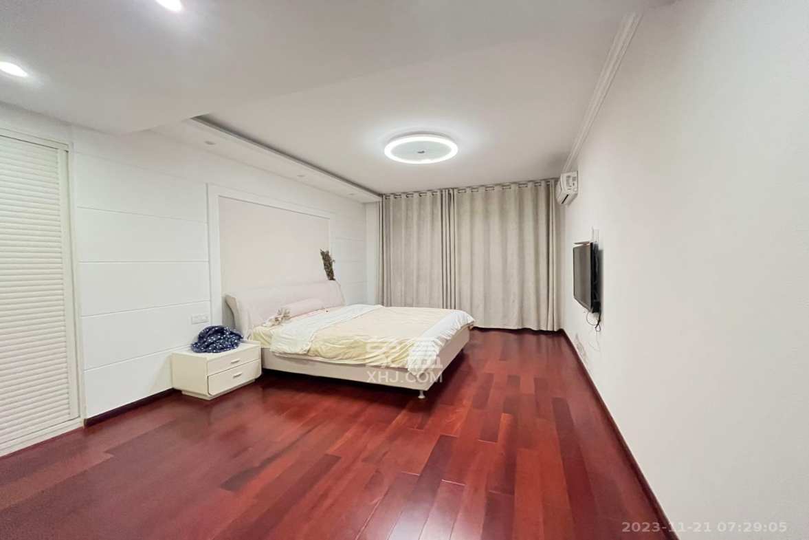 深业睿城  3室2厅2卫    3000.0元/月室内图