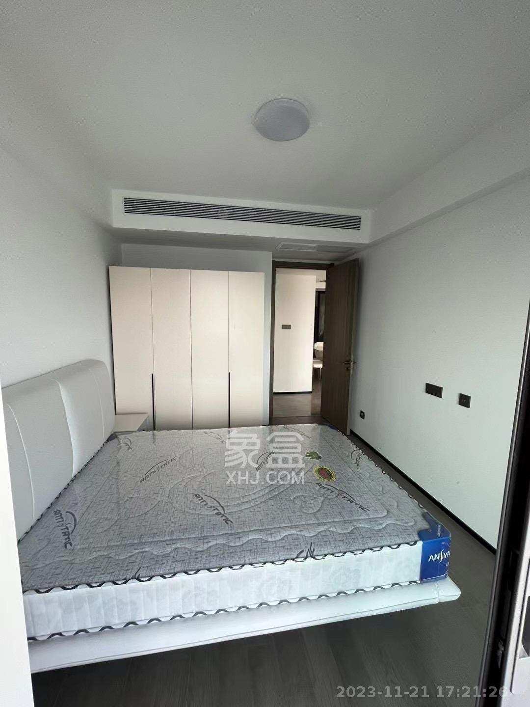 轨道万科悦府  3室2厅2卫    3800.0元/月室内图