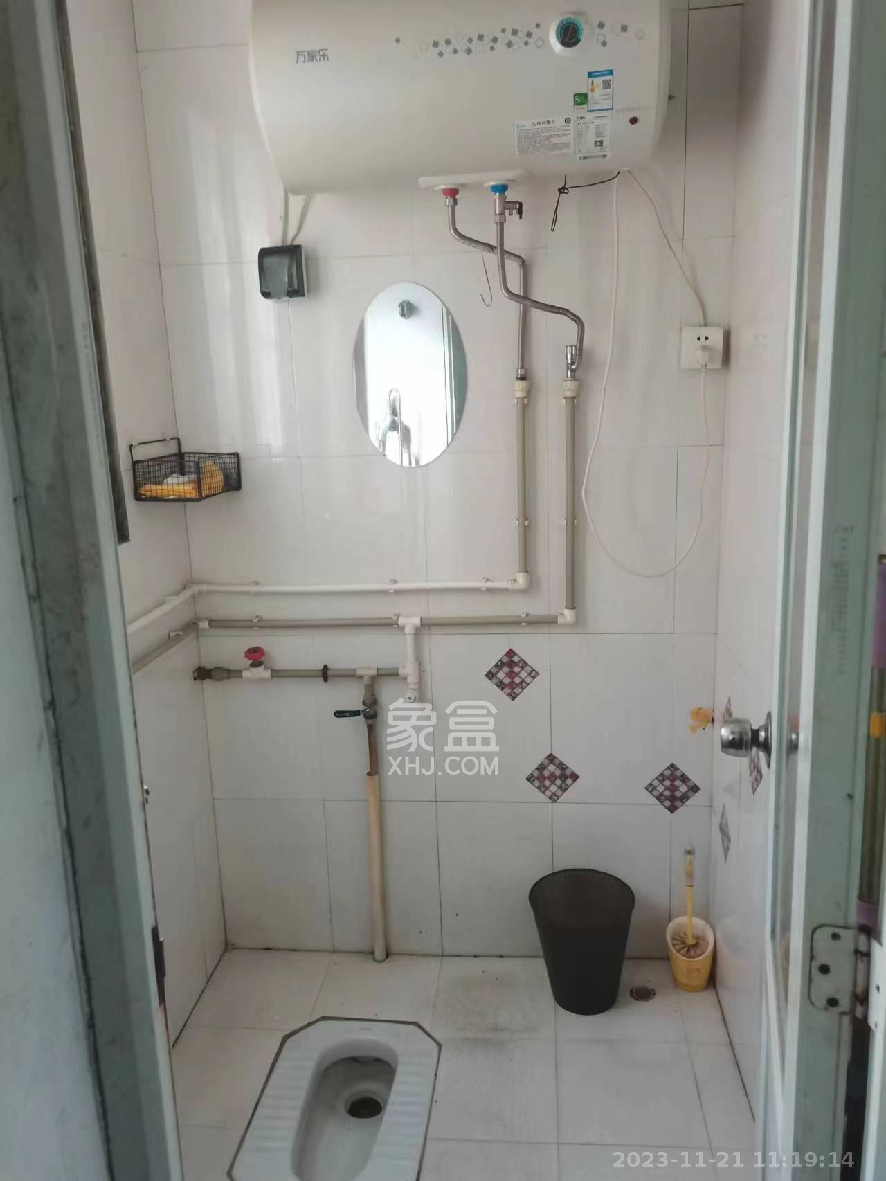 繁城西村   70.0㎡      2200.0元/月室内图