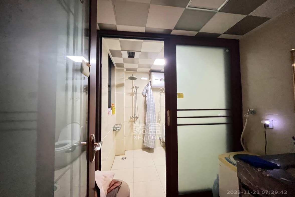 深业睿城  3室2厅2卫    3000.0元/月室内图