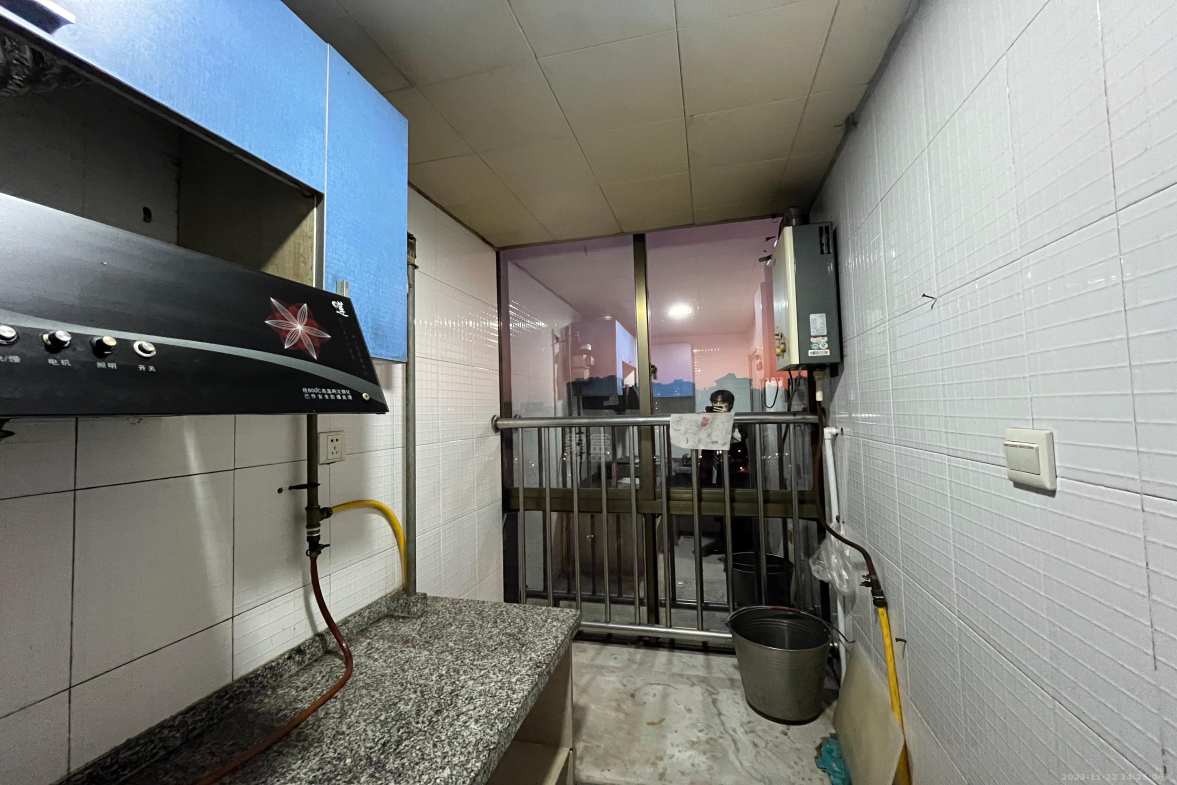 现代城  1室1厅1卫    600.0元/月 现代城  1室1厅1卫    600.0元/月室内图