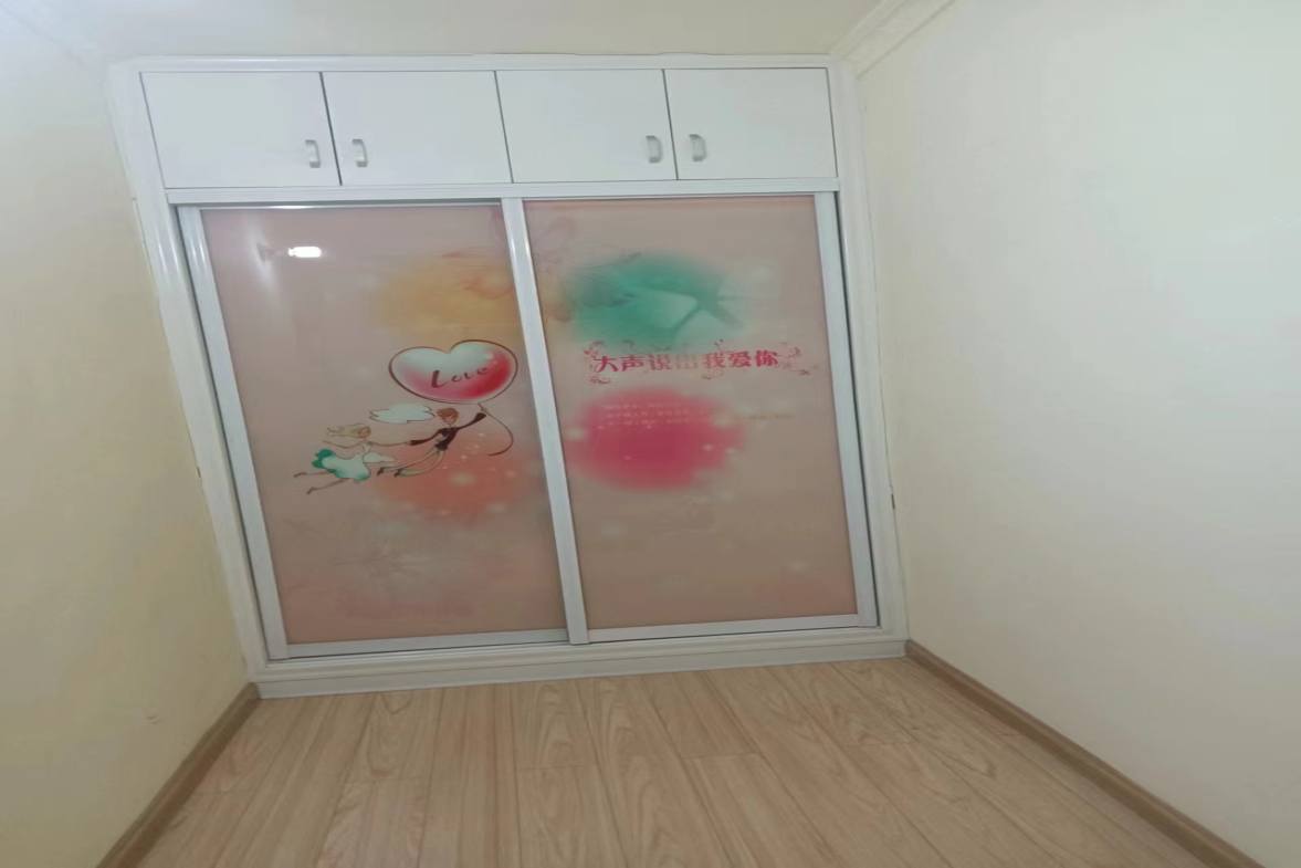 王家小区 3室1厅1卫 1000.0元/月 王家小区 3室1厅1卫 1000.0元/月室内图