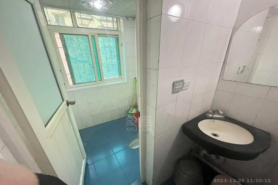 唐人神家园 3室1厅2卫 1300.0元/月 唐人神家园 3室1厅2卫 1300.0元/月室内图