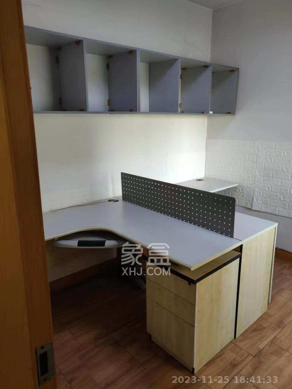 智邦家园  4室1厅1卫    4500.0元/月室内图