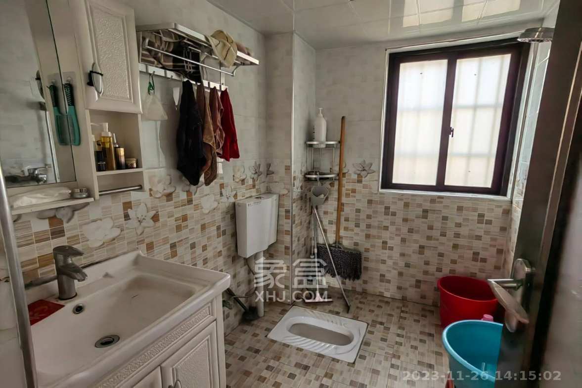 中悦领秀城  3室2厅2卫    2600.0元/月室内图