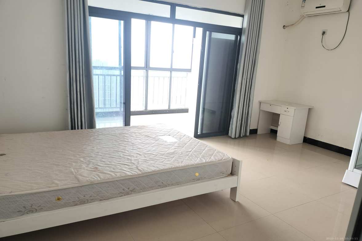 润芳园  1室1厅1卫    1150.0元/月室内图1