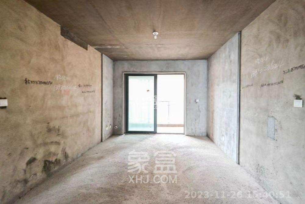 新城新世界四期柏樾  4室2厅2卫    2000.0元/月室内图