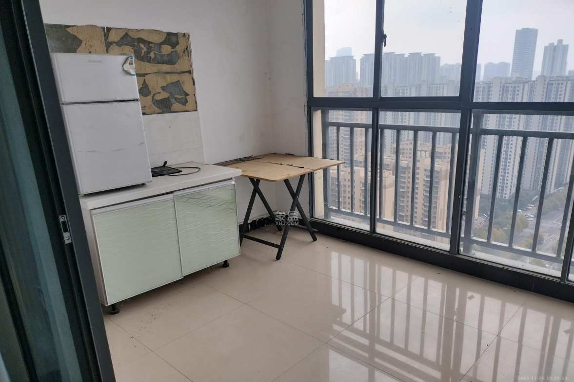 润芳园  1室1厅1卫    1150.0元/月室内图